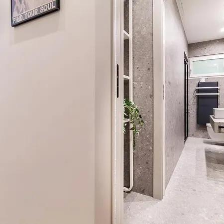 Luxury House - * Como