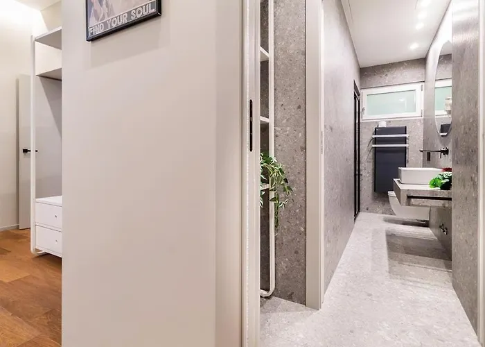 Luxury House - * 科莫